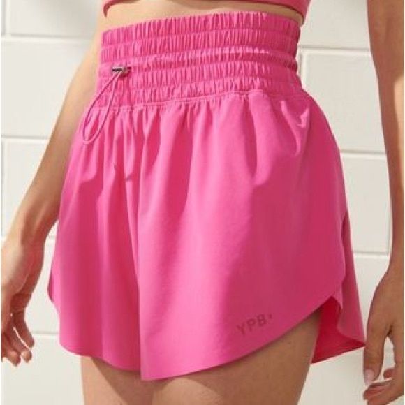 Abercrombie & Fitch Pants - Abercrombie & Fitch YPB motionTEK Ultra High Rise Flyaway Shorts